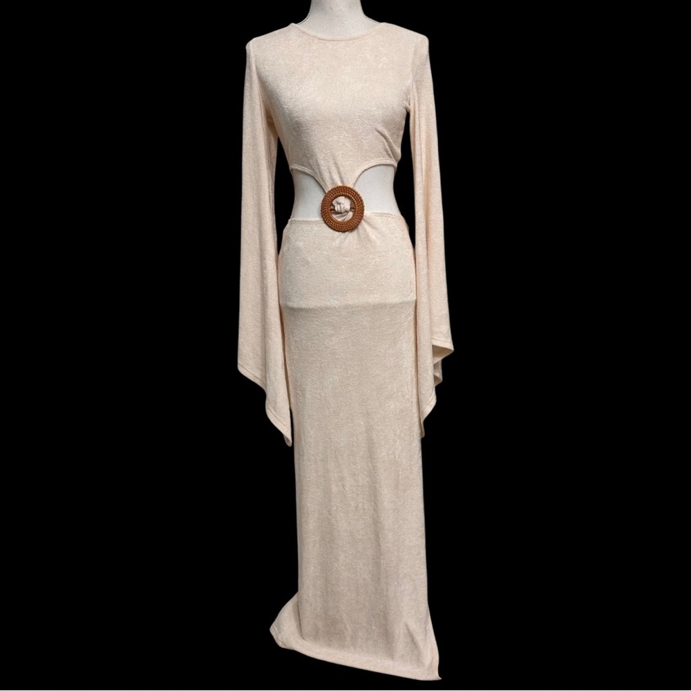 Blithe LA Cream Cut Out Maxi Dress Kimono Sleeves SZ Medium Sexy NWT